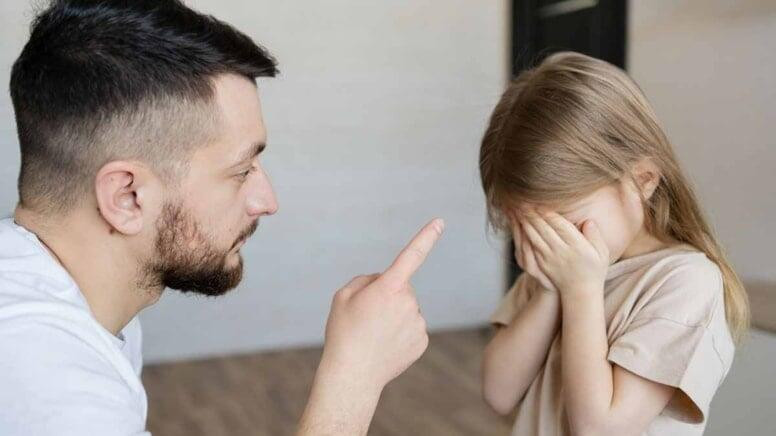 Uşağın ruhuna zərər verən 10 cümlə - Valideynlərin DİQQƏTİNƏ