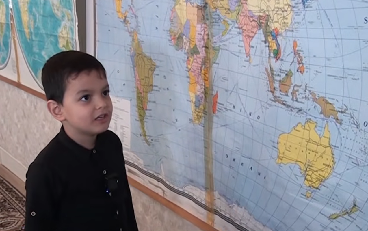 7 yaşlı oğlan xəritəni əzbər bilir - VİDEO