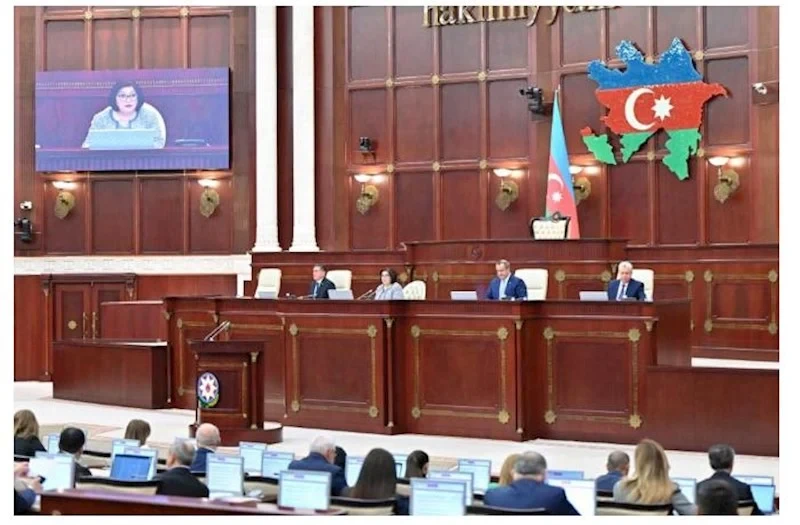 Deputatlar Prezidenti təbrik etdi