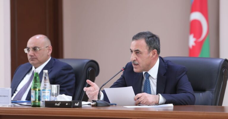 Azərbaycanda tikinti sahəsində icazə prosedurları müzakirə olundu - FOTOLAR