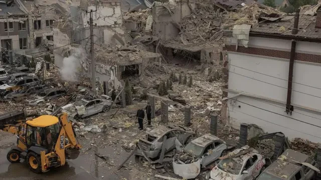 Ukraynaya raket hücumu - 10 ölü, 70-dən çox yaralı
