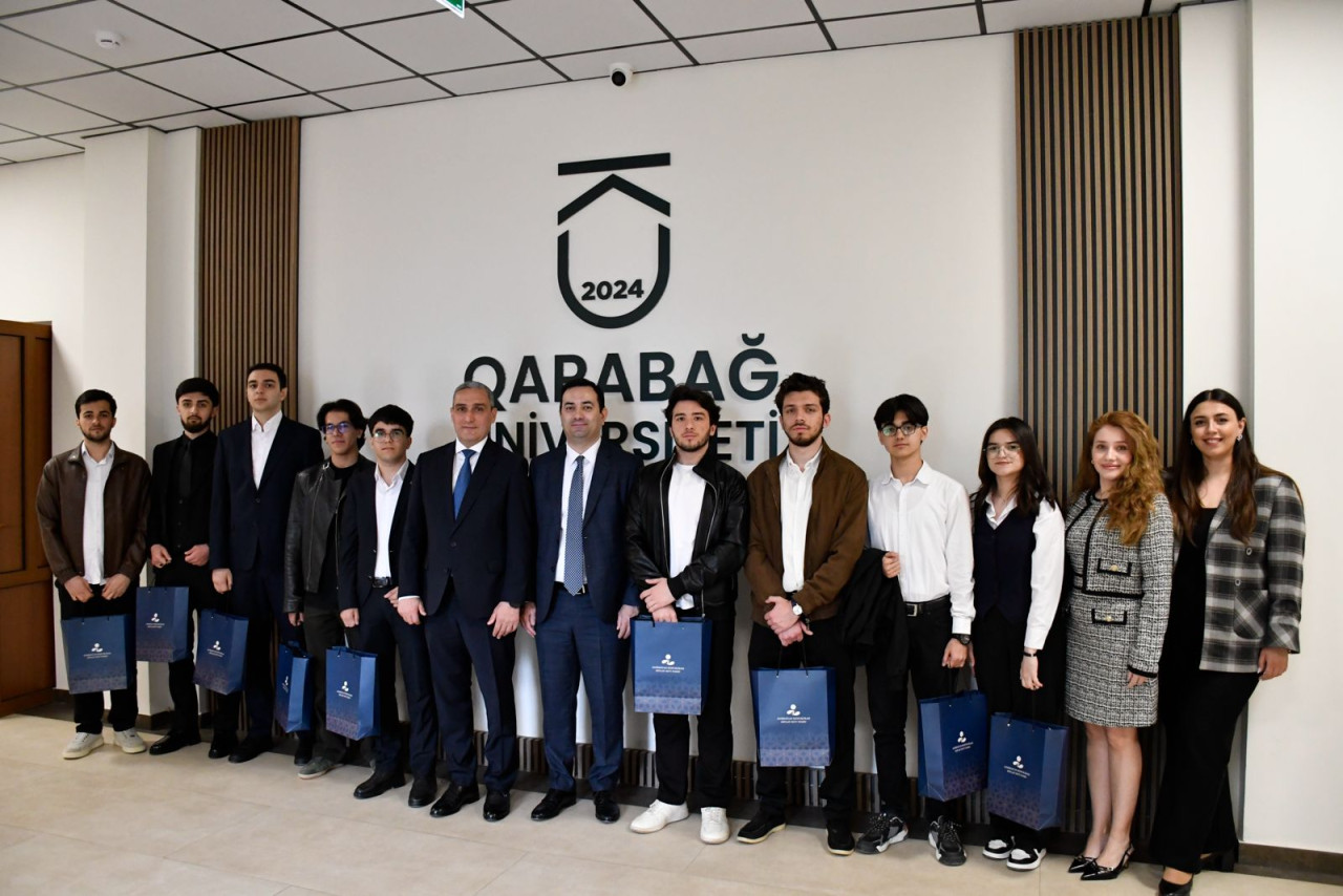 Neft Fondundan Qarabağ tələbələrinə mentorluq dəstəyi - FOTOLAR