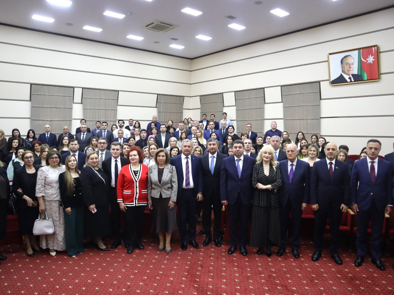 Yasamalda Heydər Əliyevə həsr olunmuş tədbir keçirildi - FOTOLAR