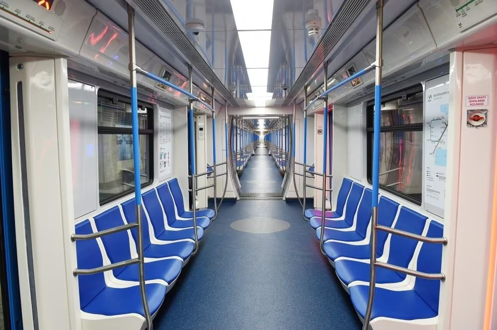 Sərnişinlər metroda boş vaqonları əvvəlcədən necə görəcəklər?