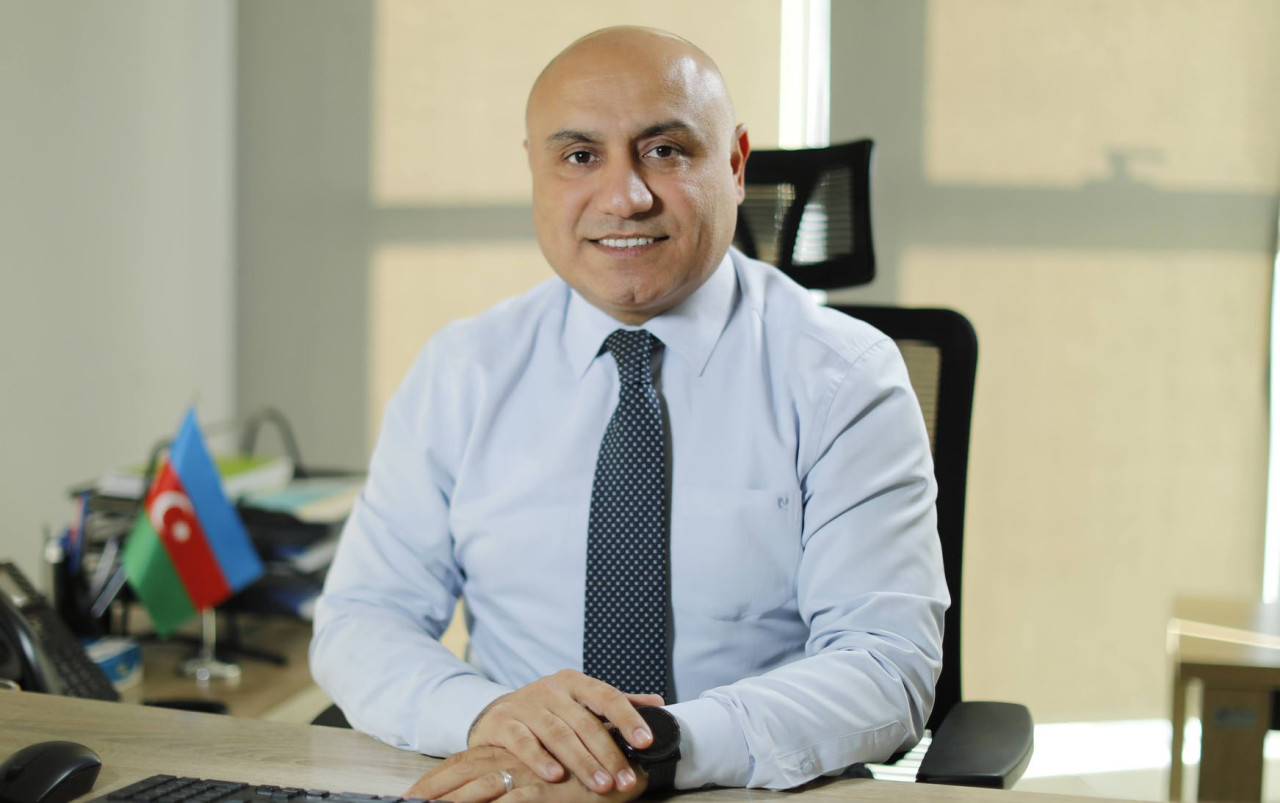 Mayis Musayev işdən çıxdı