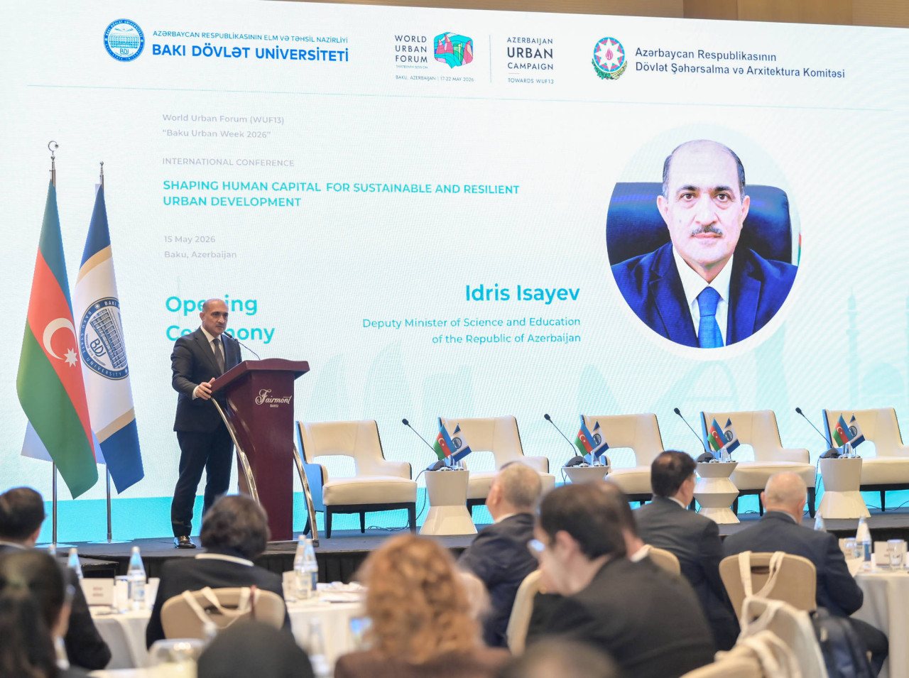 İdris İsayev beynəlxalq konfransın açılışında çıxış etdi - FOTOLAR