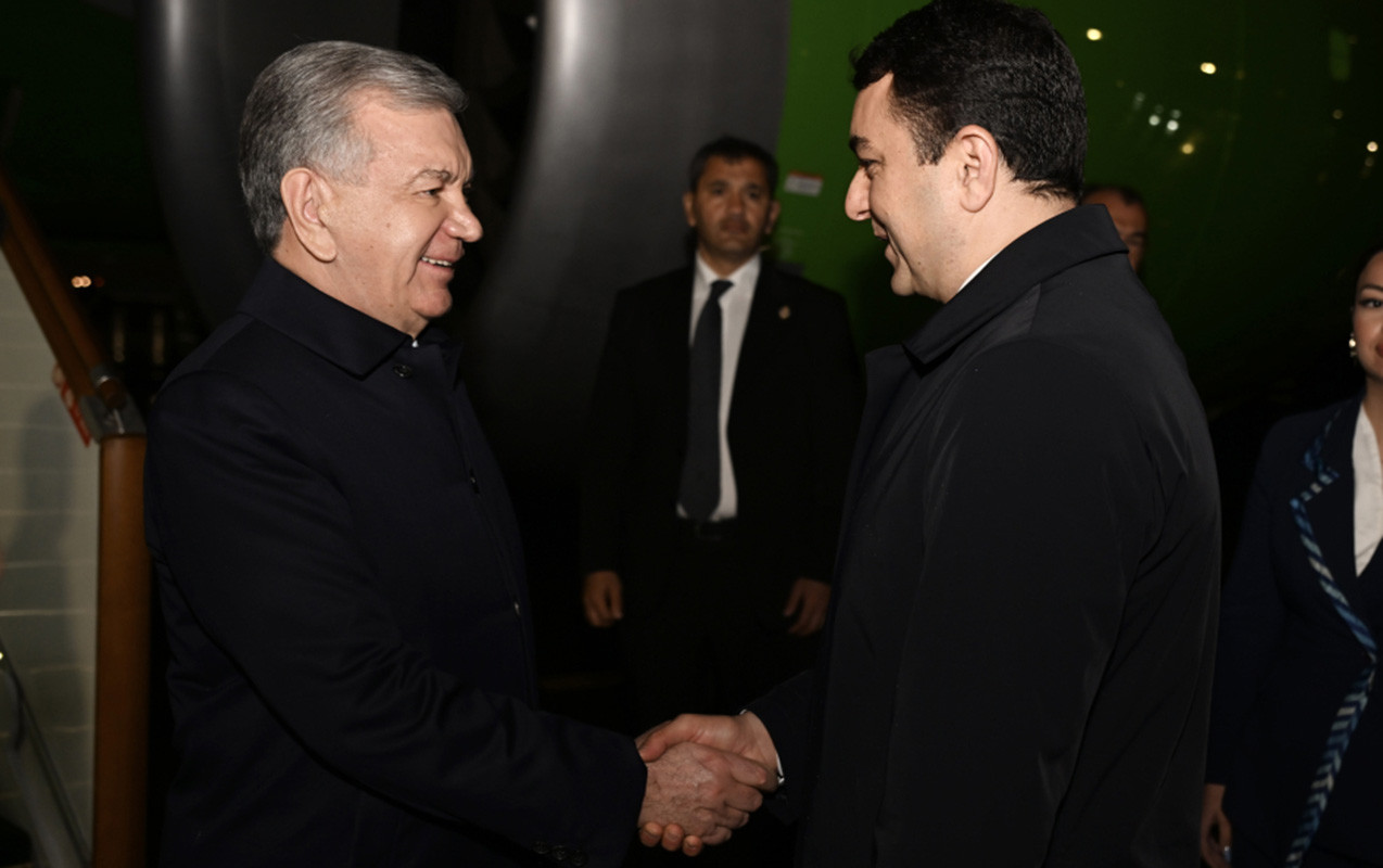 Mirziyoyev Bakıda - FOTO