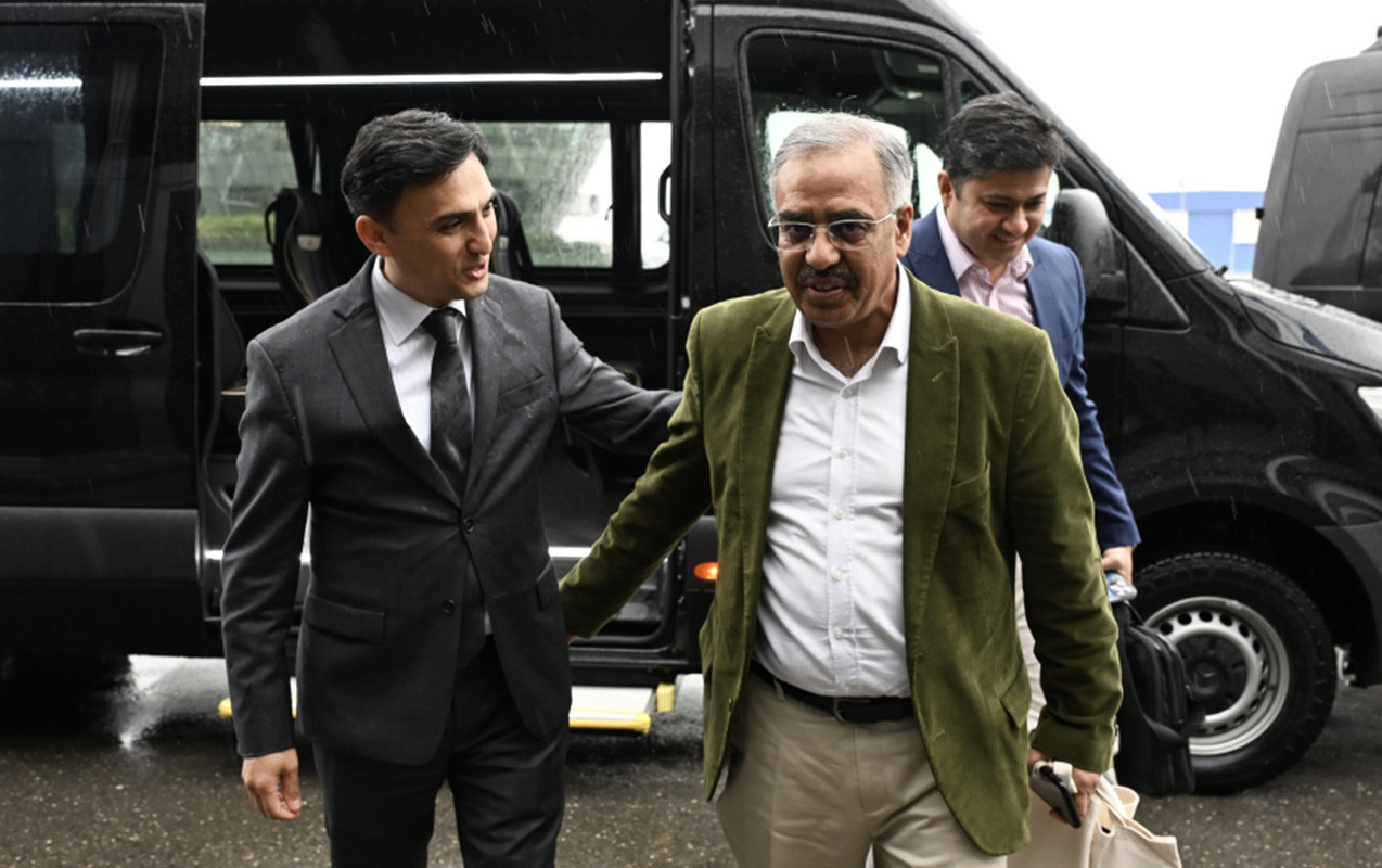 Sohail Mahmud Azərbaycana gəldi