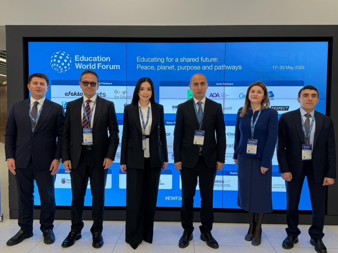 Emin Əmrullayev Dünya Təhsil Forumunda iştirak edir