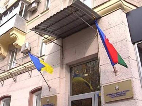 Kiyevə raket hücumu zamanı Azərbaycanın Ukraynadakı səfirliyinə ziyan dəydi