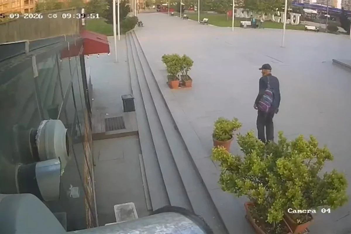 Bakıda işıq dirəklərinin metal hissələrini oğurladı - Saxlanıldı&nbsp;