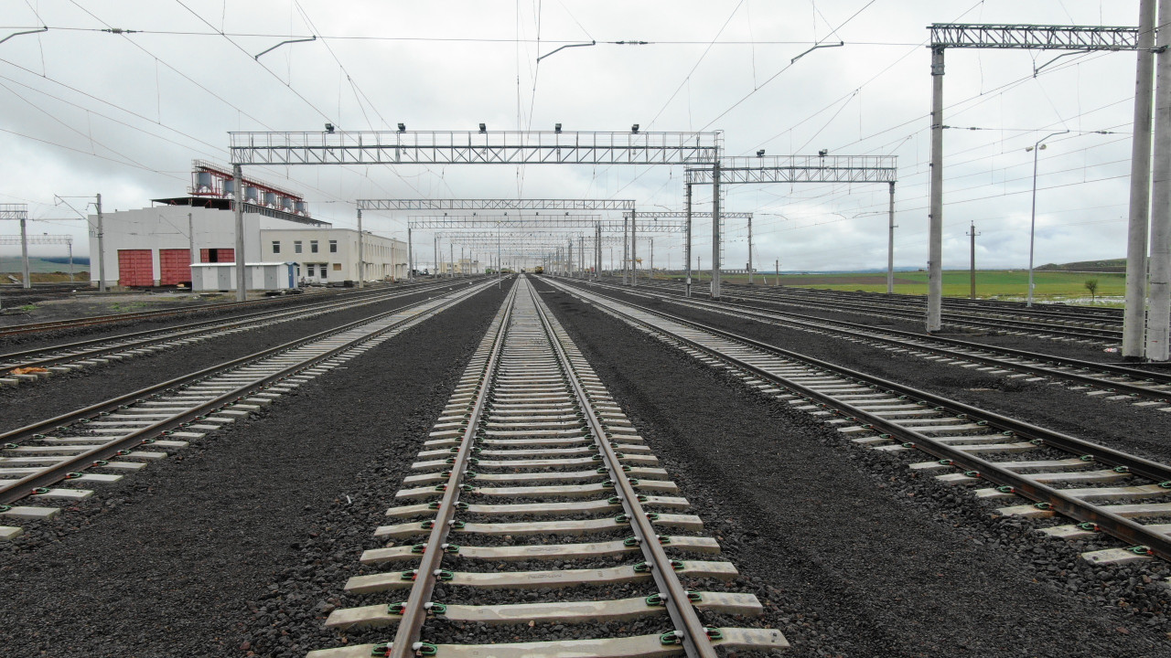 Bakı–Tbilisi–Qars dəmir yolu xətti modernləşdirilmədən sonra istifadəyə veriləcək - FOTOLAR