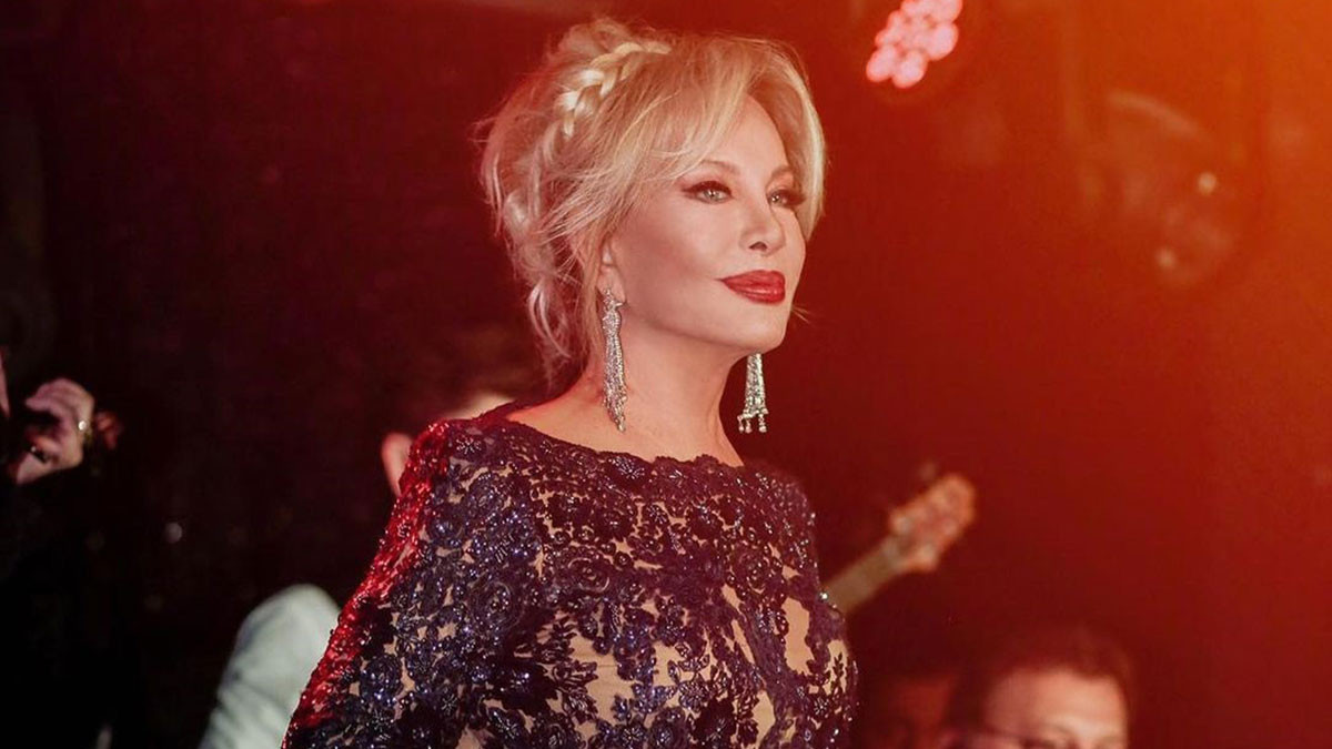 Emel Sayınla bağlı üzücü xəbər