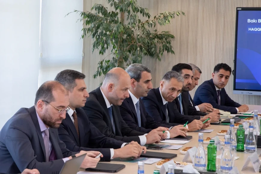 Dövlət qurumlarının nümayəndələri Bakı Limanında görülmüş işlərlə tanış oldular - FOTOLAR