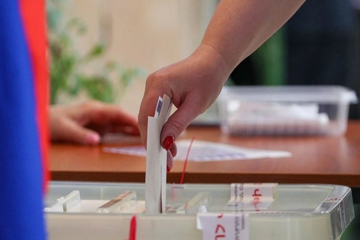 Ermənistanda seçkilərdə seçicilərin təqribən 60%-i səs verib