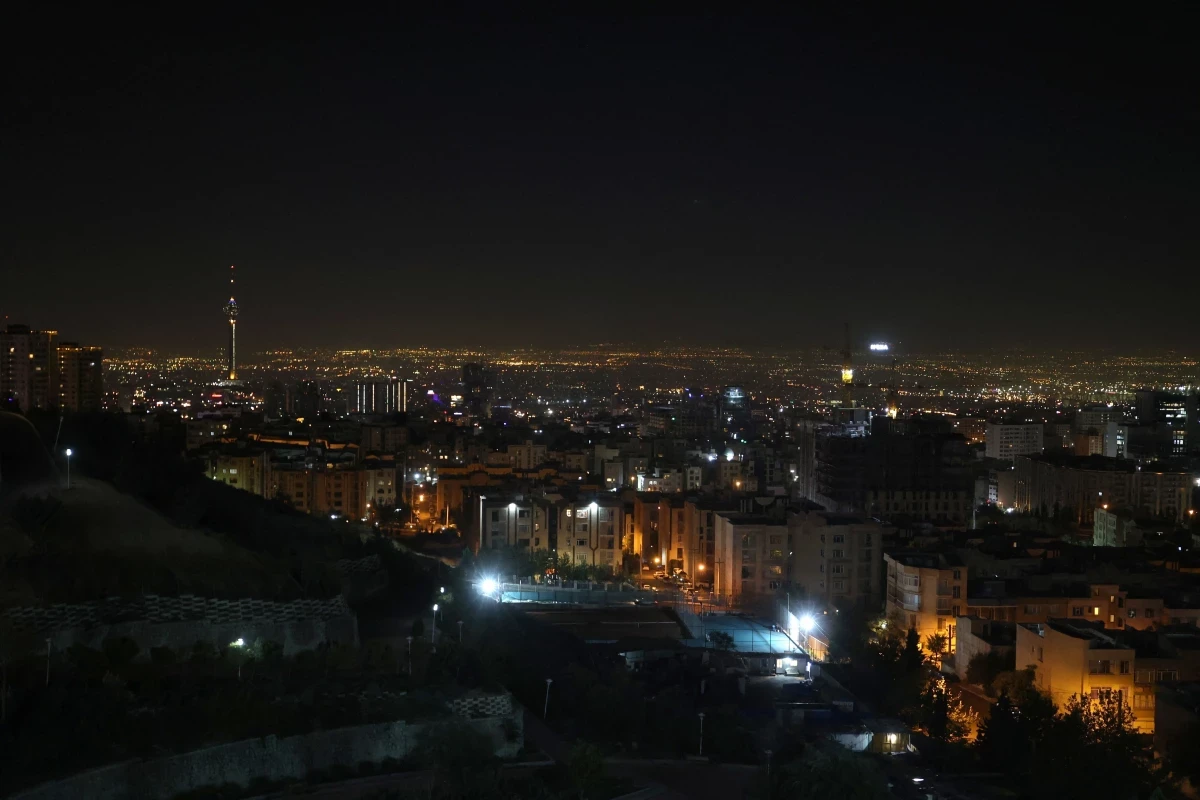 İran hava məkanını bağladı