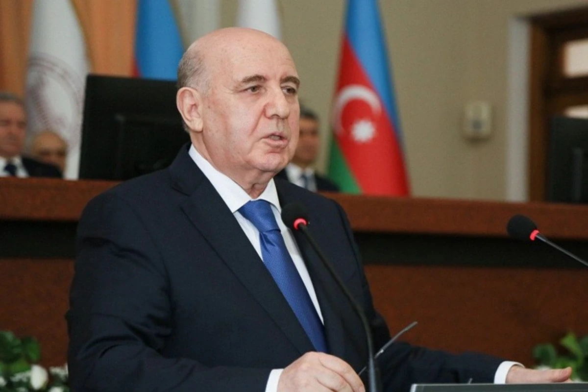Mərhəmətin elmə, elmin dövlətçiliyə çevrildiyi ömür - Əhliman Əmiraslanov