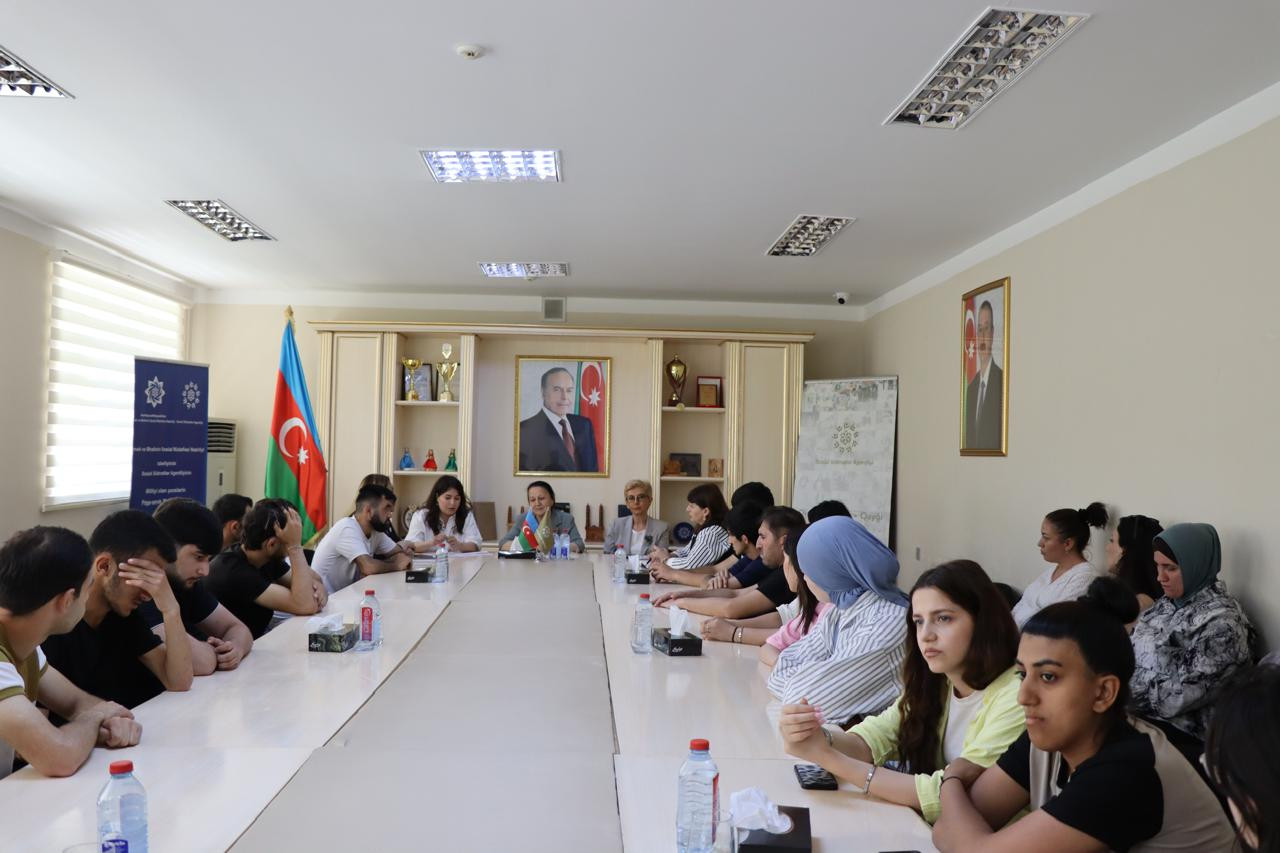 Ombudsman nümayəndəsi əlillərin hüquqları ilə bağlı tədbirdə iştirak edib