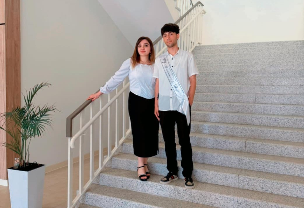 “İlk məzun olmaq ağlıma belə gəlməzdi” - Ağdamın yeganə məzunu&nbsp;