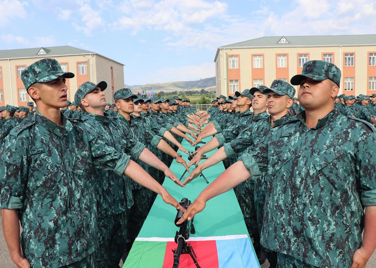 Gənc əsgərlərin andiçmə mərasimi keçirildi - FOTO
