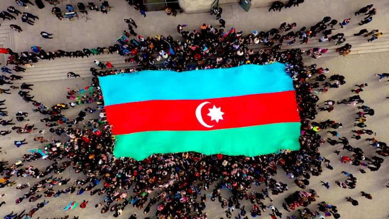 Gənc nəslin təlim-tərbiyəsində milli dəyərlərə XÜSUSİ DİQQƏT