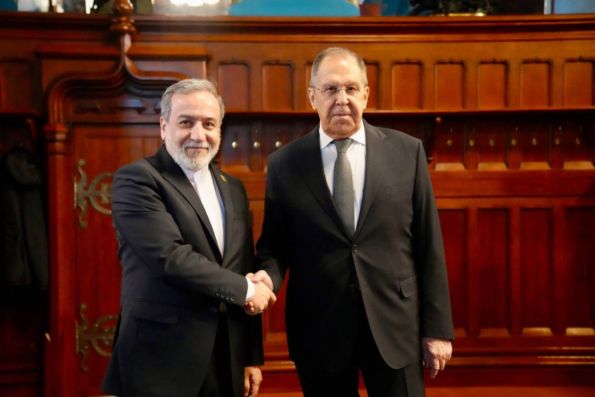 Əraqçi ilə Lavrov müzakirələr apardılar
