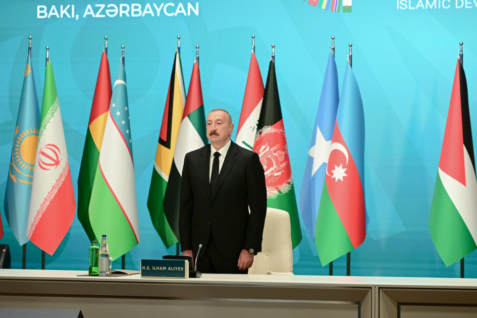 Prezident Sammit iştirakçılarına müraciət ünvanladı