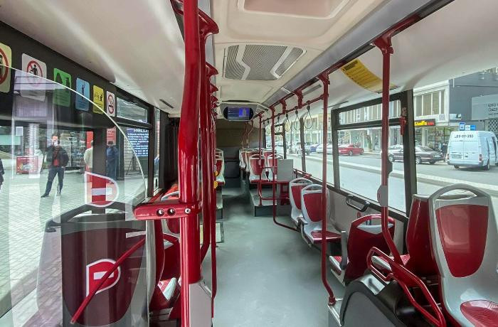 Avtobuslarda kondisioner problemi: Sərnişinlər çətin vəziyyətdə - VİDEO