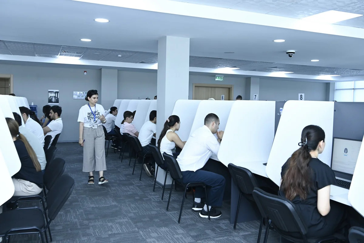 Diplomatik xidmətə qəbulun ilk mərhələsi keçirildi