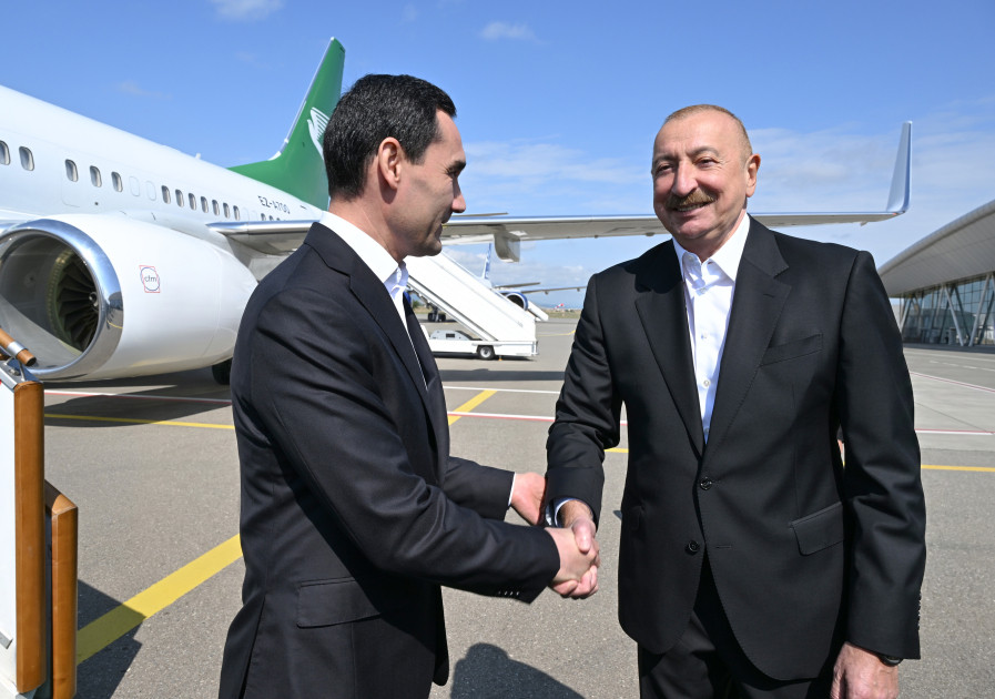 Prezident həmkarını Füzulidə qarşıladı - FOTOLAR