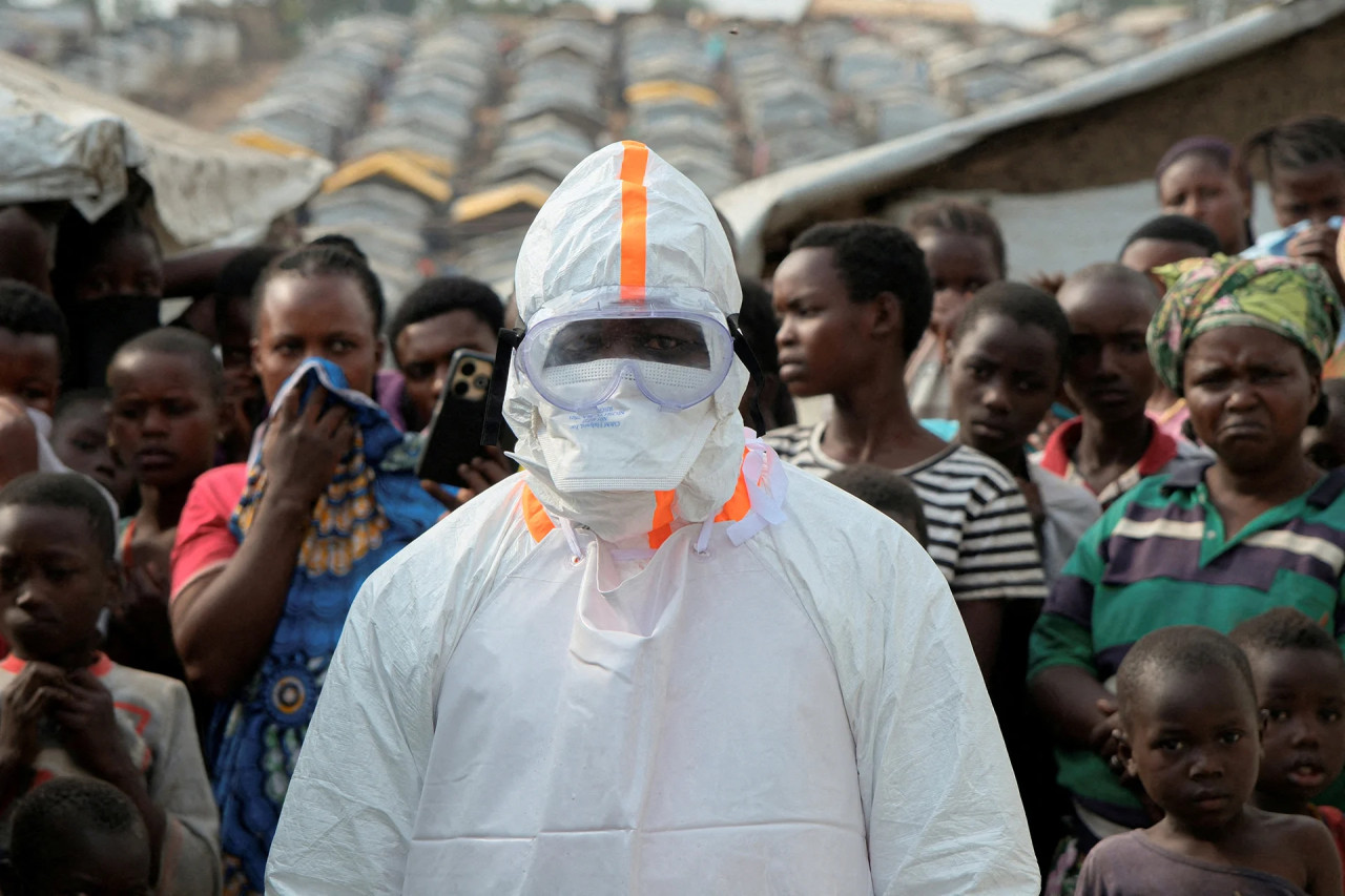 Ebolaya yoluxanların sayı açıqlandı