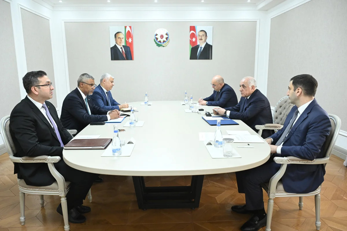 Əli Əsədov Ümumdünya Gömrük Təşkilatının Baş katibi ilə görüşdü