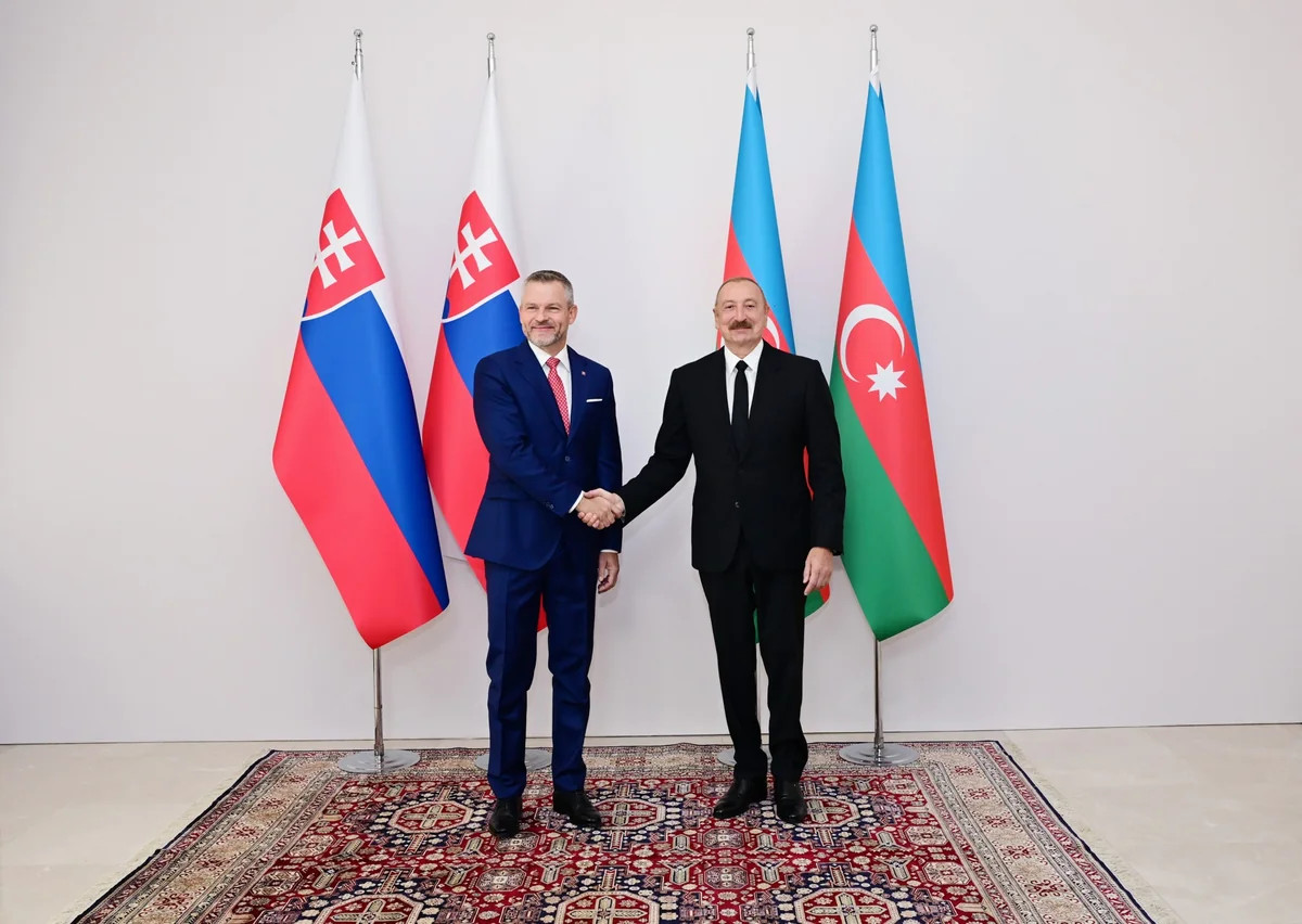 Prezidentlər mətbuata bəyanatlarla çıxış edirlər