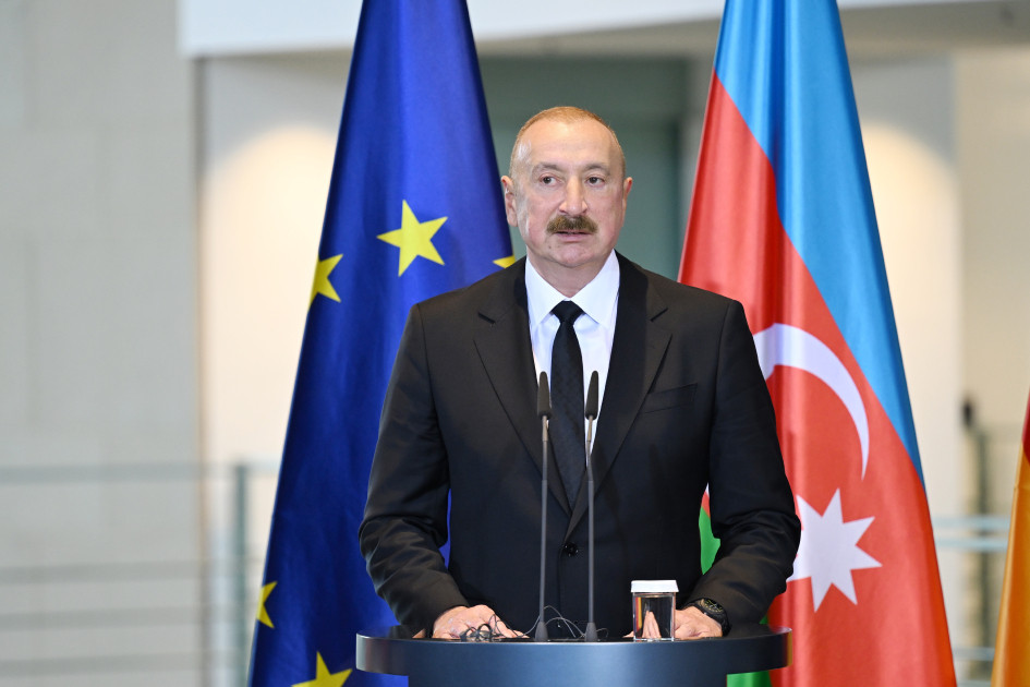 Prezident Berlinə getməzdən əvvəl DSX-dən məlumat alıb - “Gizli görüş”lə bağlı
