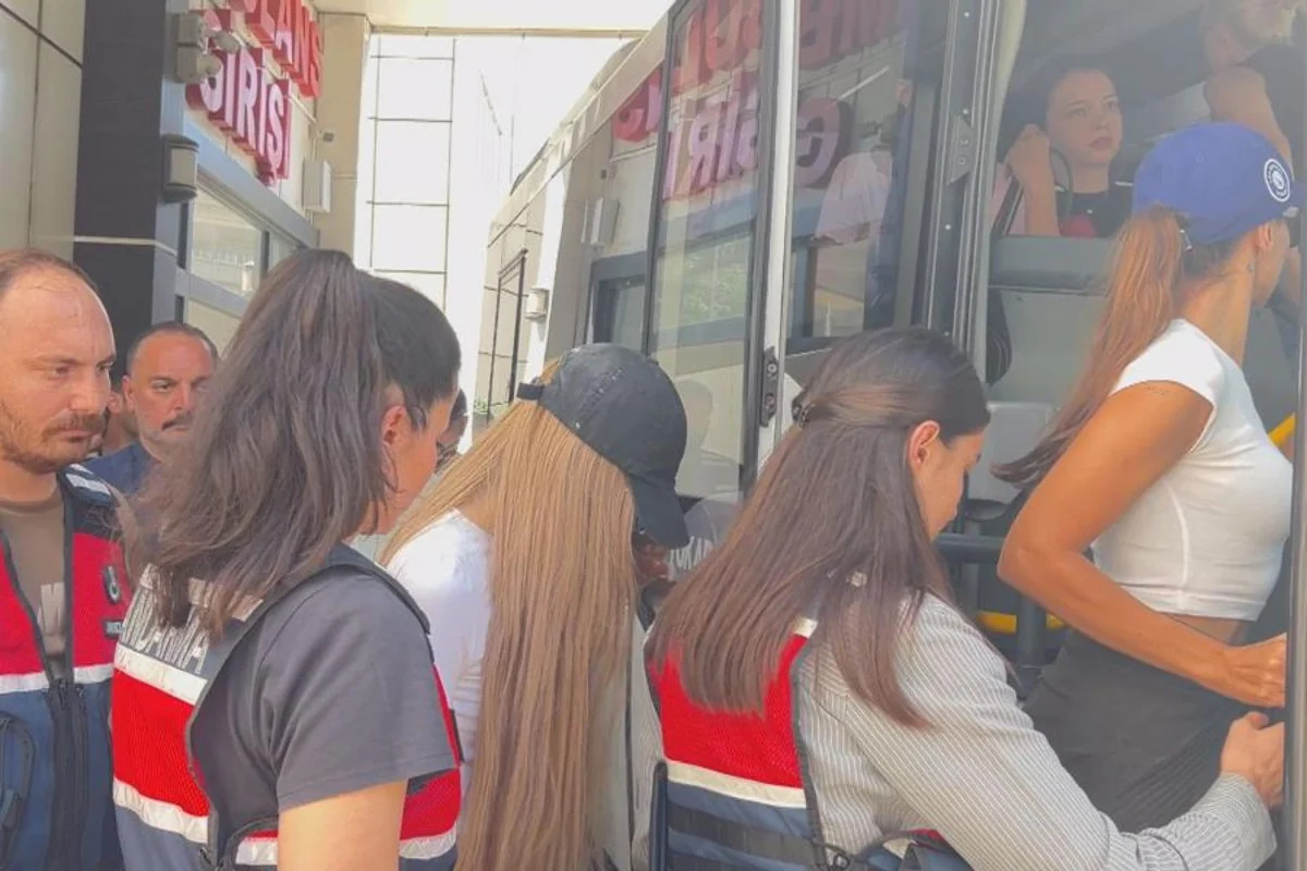 Türkiyədə 11 məşhurun narkotik testi müsbət çıxdı