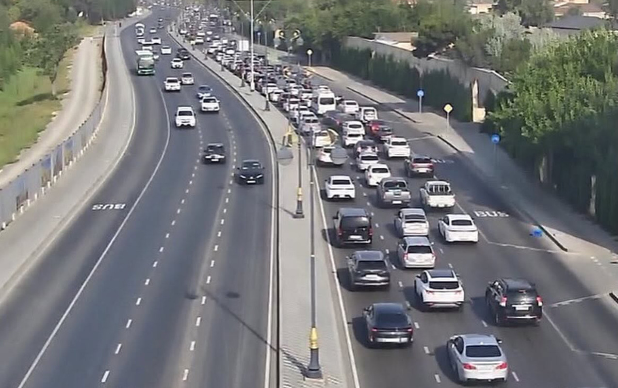 Bakının bu yollarında sıxlıq var