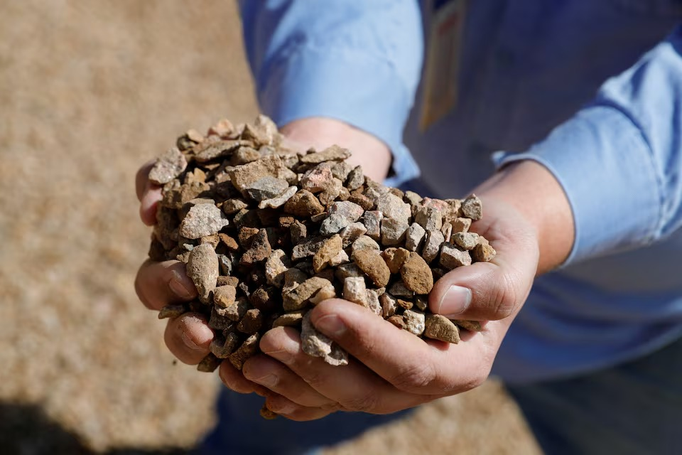 Tramp Çin minerallarına yenidən yaşıl işıq yandıra bilər