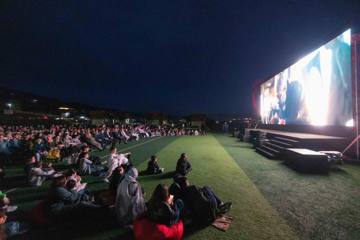 “AzerGold” və Bakı Media Mərkəzindən Daşkəsəndə milli kino seansı - FOTOLAR