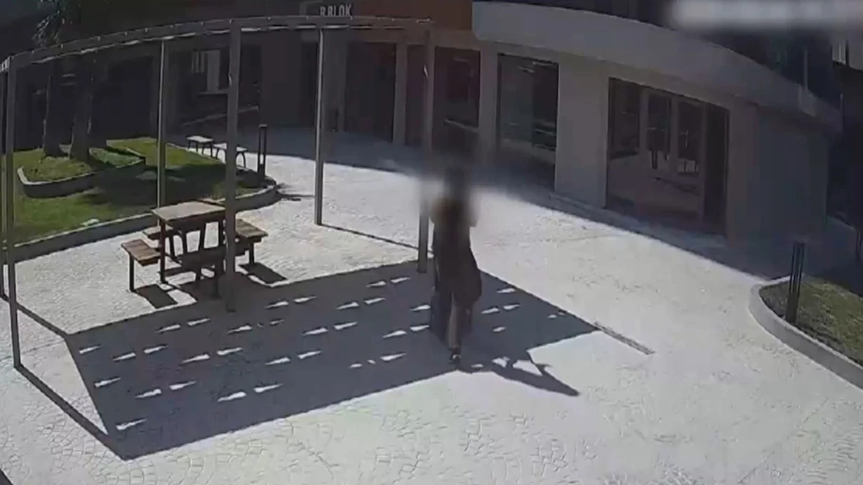 Uşaq arabasında narkotik daşıdı&nbsp;