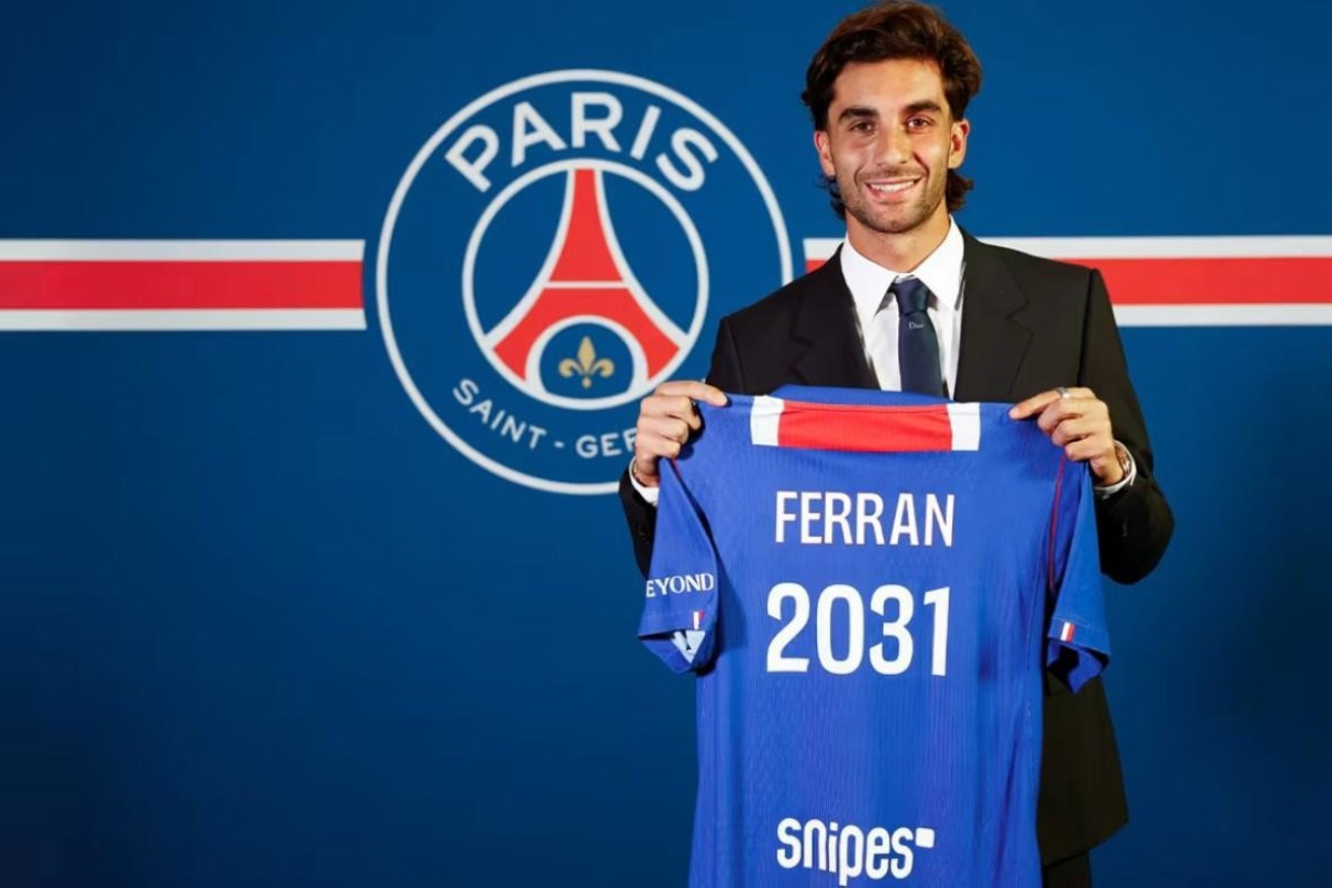 PSJ Ferran Torresin transferini rəsmən açıqladı