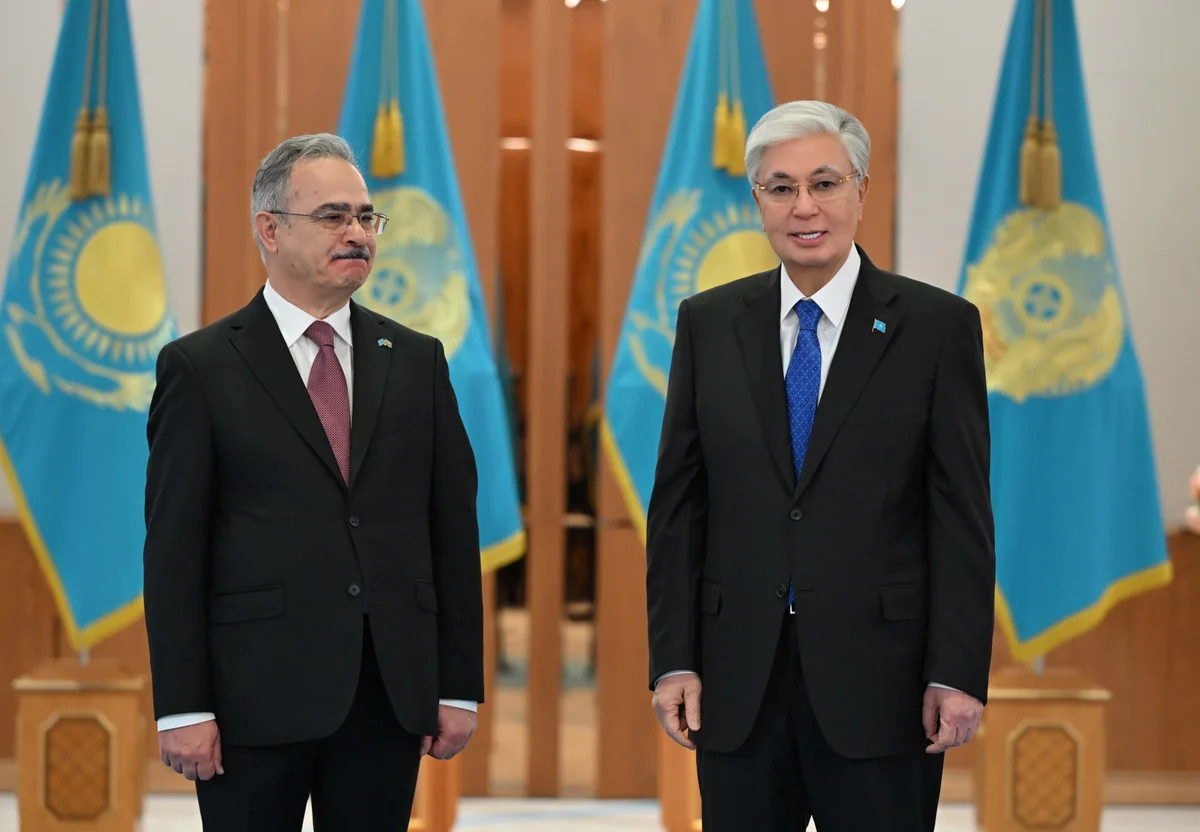 Azərbaycan səfiri etimadnaməsini Tokayevə təqdim etdi&nbsp;