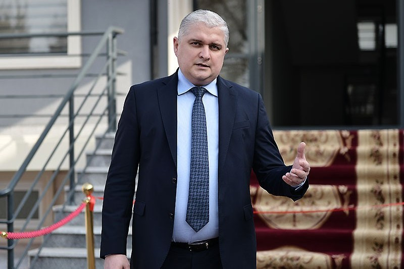Cahangir Fərəcullayev Vətən müharibəsi qazisini işdən çıxardı - FOTO