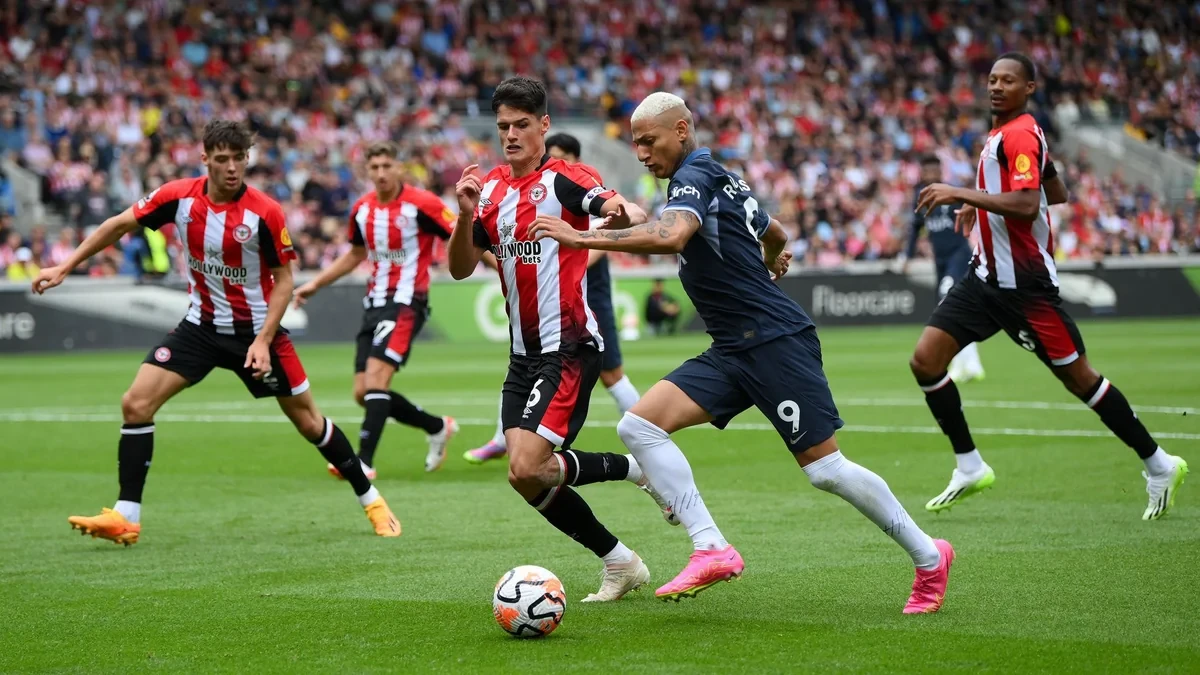 “Brentford”dan “Tottenhem” üzərində inamlı qələbə
