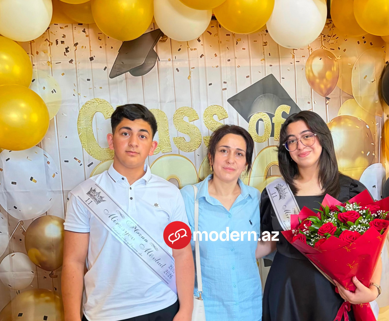 Azərbaycanda ana və 2 övladı eyni vaxtda tələbə oldu - FOTO