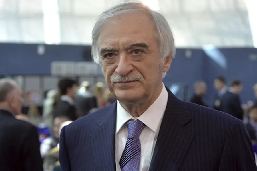Polad Bülbüloğludan evlilik xəbərinə REAKSİYA