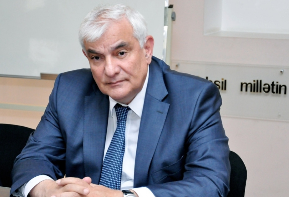 Kamal Abdullanın romanı Türkiyədə çap olundu