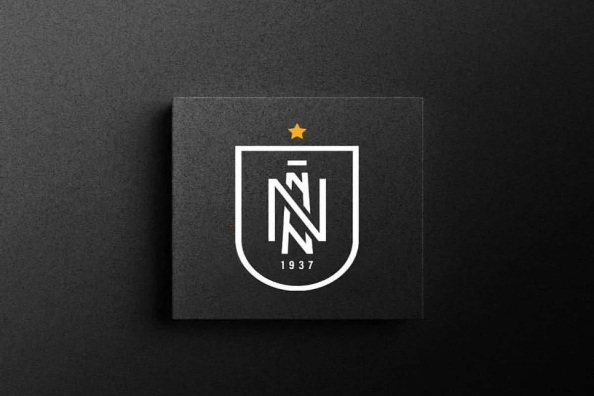 \"Neftçi\" onunla yollarını ayırdı - FOTO