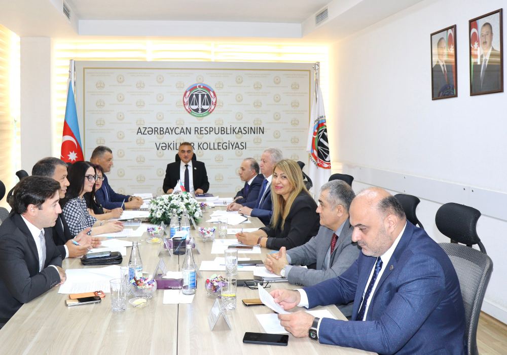 Vəkillər Kollegiyası Rəyasət Heyətinin növbəti iclası keçirildi