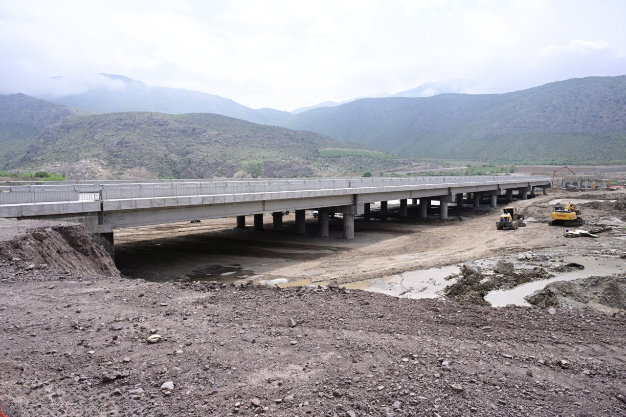 Ağbənd–Kəlalə avtomobil körpüsünün tikintisi yekunlaşdı