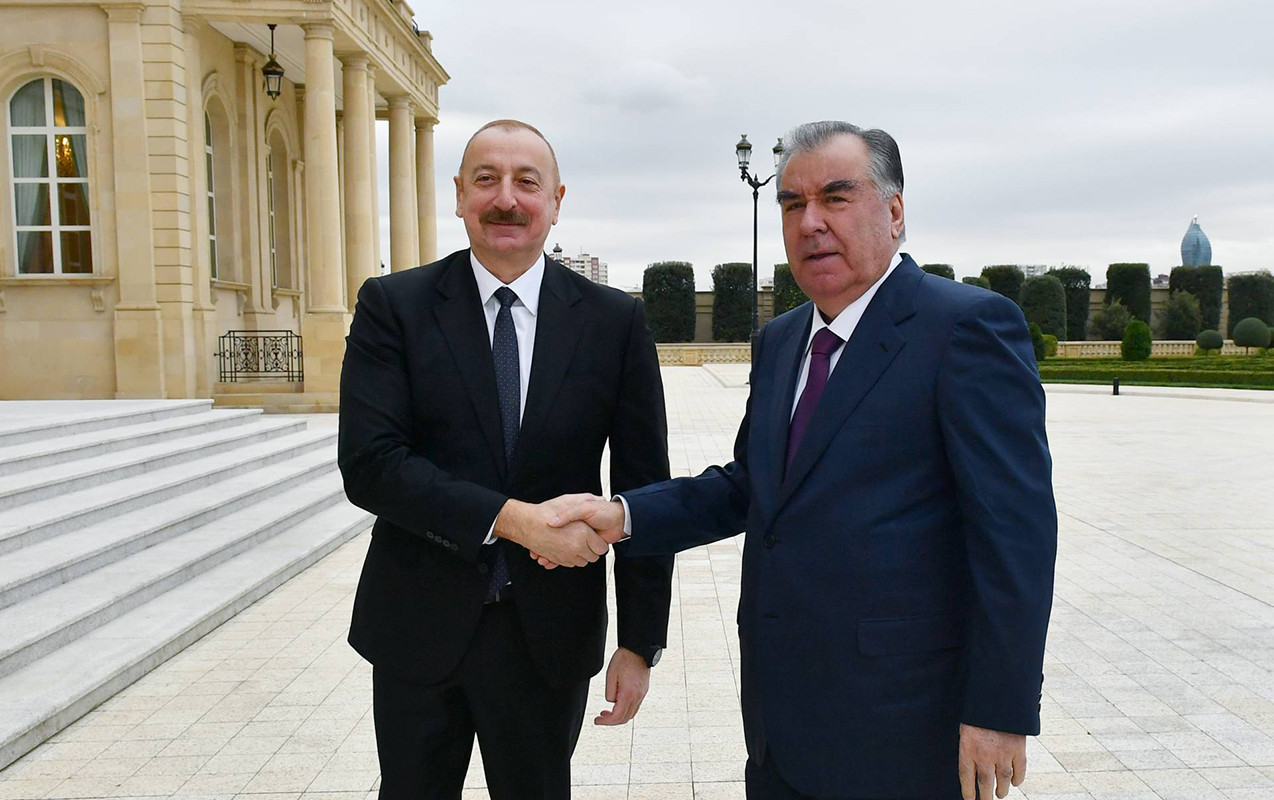 Prezident həmkarını təbrik etdi&nbsp;